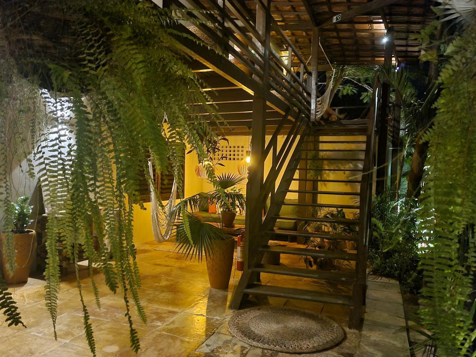 Villa Valencia จีโจกา จี เจรีกวากวารา ภายนอก รูปภาพ