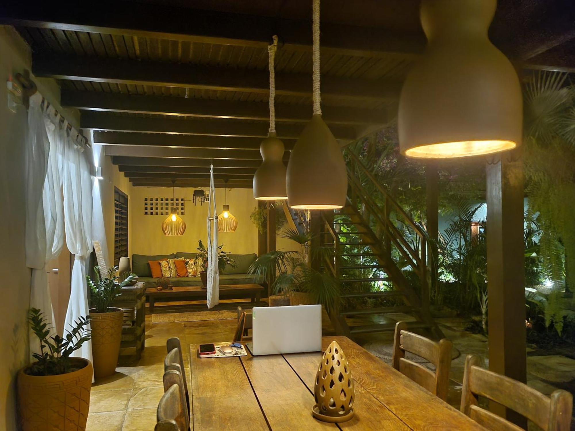 Villa Valencia จีโจกา จี เจรีกวากวารา ภายนอก รูปภาพ